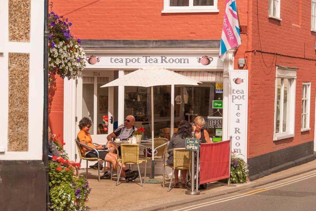 Wren Cottage, A Very Cosy Historic Coastal Cottage In A Pretty Little Village Wickham Market Zewnętrze zdjęcie