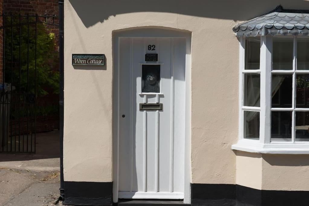 Wren Cottage, A Very Cosy Historic Coastal Cottage In A Pretty Little Village Wickham Market Zewnętrze zdjęcie