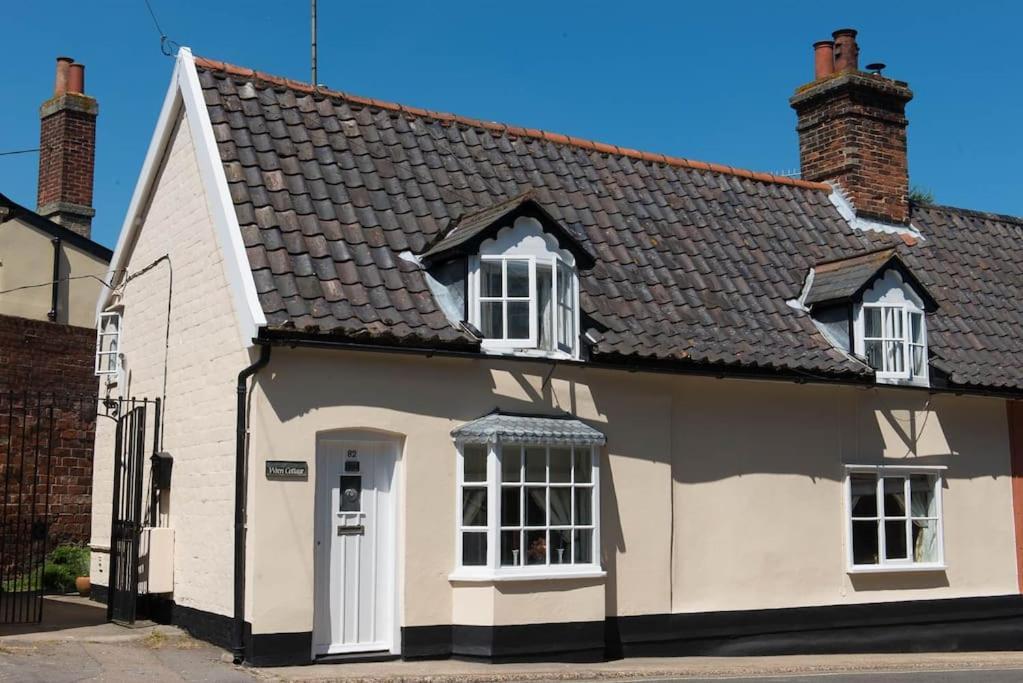 Wren Cottage, A Very Cosy Historic Coastal Cottage In A Pretty Little Village Wickham Market Zewnętrze zdjęcie